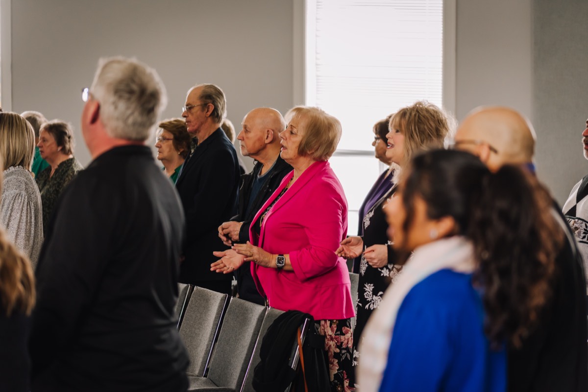 People connecting at APA